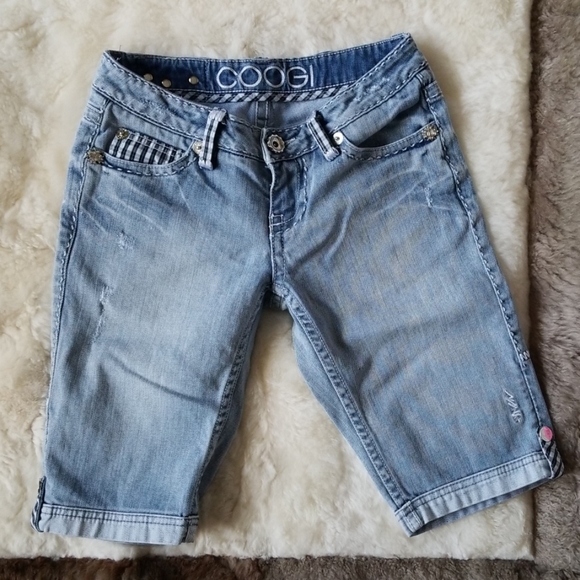 💥 CUTE GOOGI Jean Shorts💥 - Picture 1 of 8
